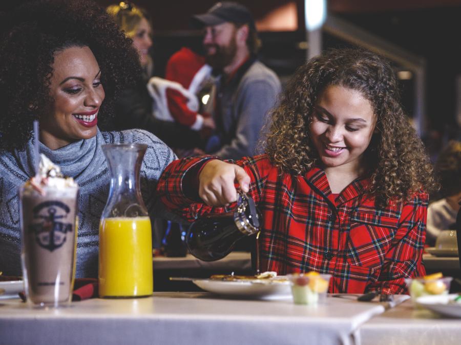 Showboat Branson Belle Christmas Cruises Explore Branson